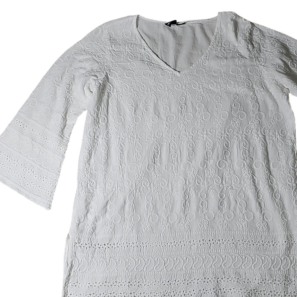 White Embroidered V-Neck Long Length Tunic Side Slits Women's Top Eyelete L - Picture 5 of 9